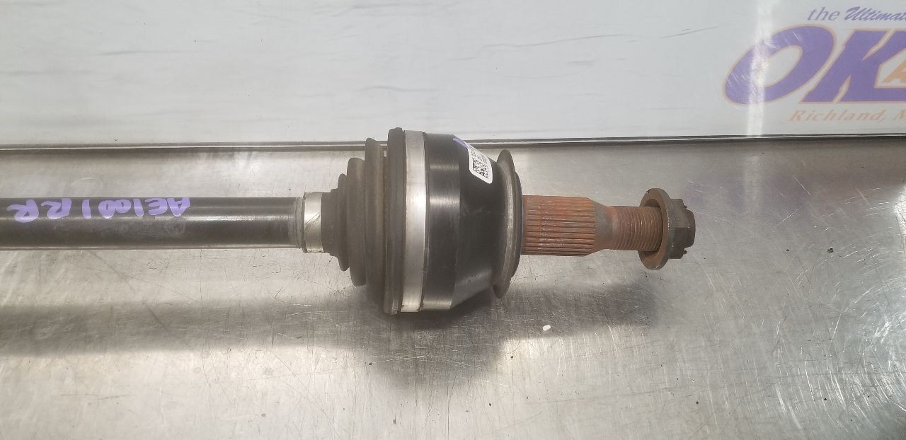 21 CHEVY CAMARO SS 1LE 6.2L AXLE SHAFT REAR RIGHT PASSENGER 84550237