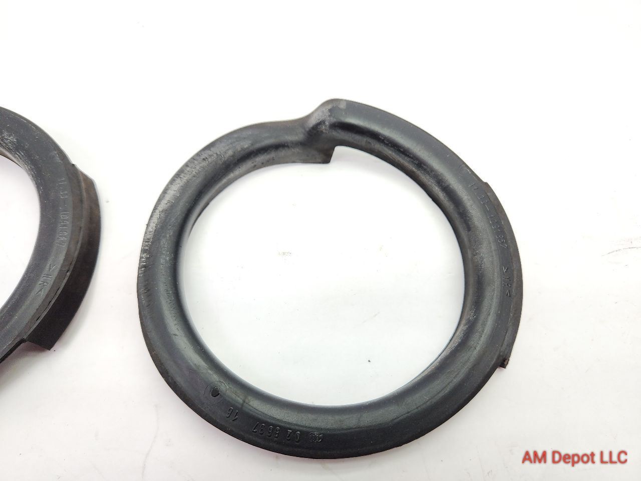 2010 BMW 535xi 535i 528i 528xi E60 Front Strut Coil Spring Pad Set 4pc 1091867