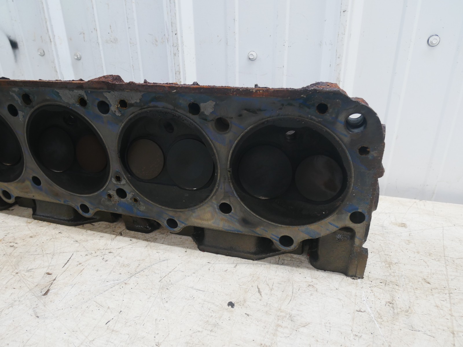 AMC Jeep 304 360 401 V8 3233344 Cylinder Heads Cores For Rebuild
