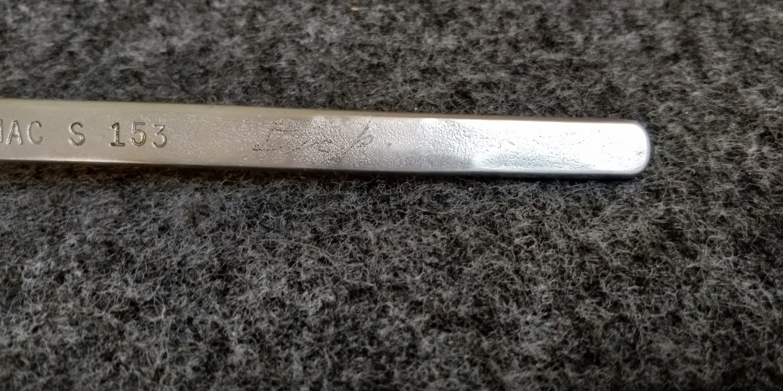 MAC Tools USA S153 Specialty Offset SAE 9/16″ Brake Bleeder Wrench, 12 Point
