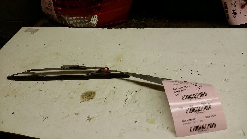 TGMC1500 1967 Wiper Arm               174064
