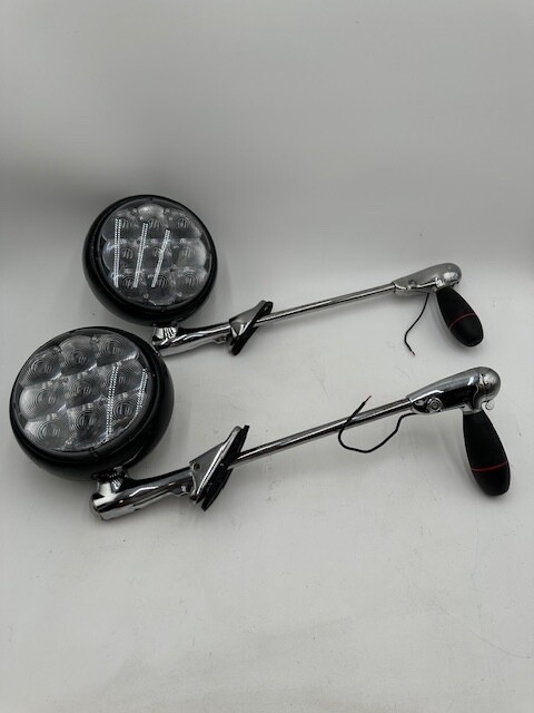 (Pair) Unity S04-1 LED Spots – GM/Tahoe/Suburban/Silverado – Passenger/Driver
