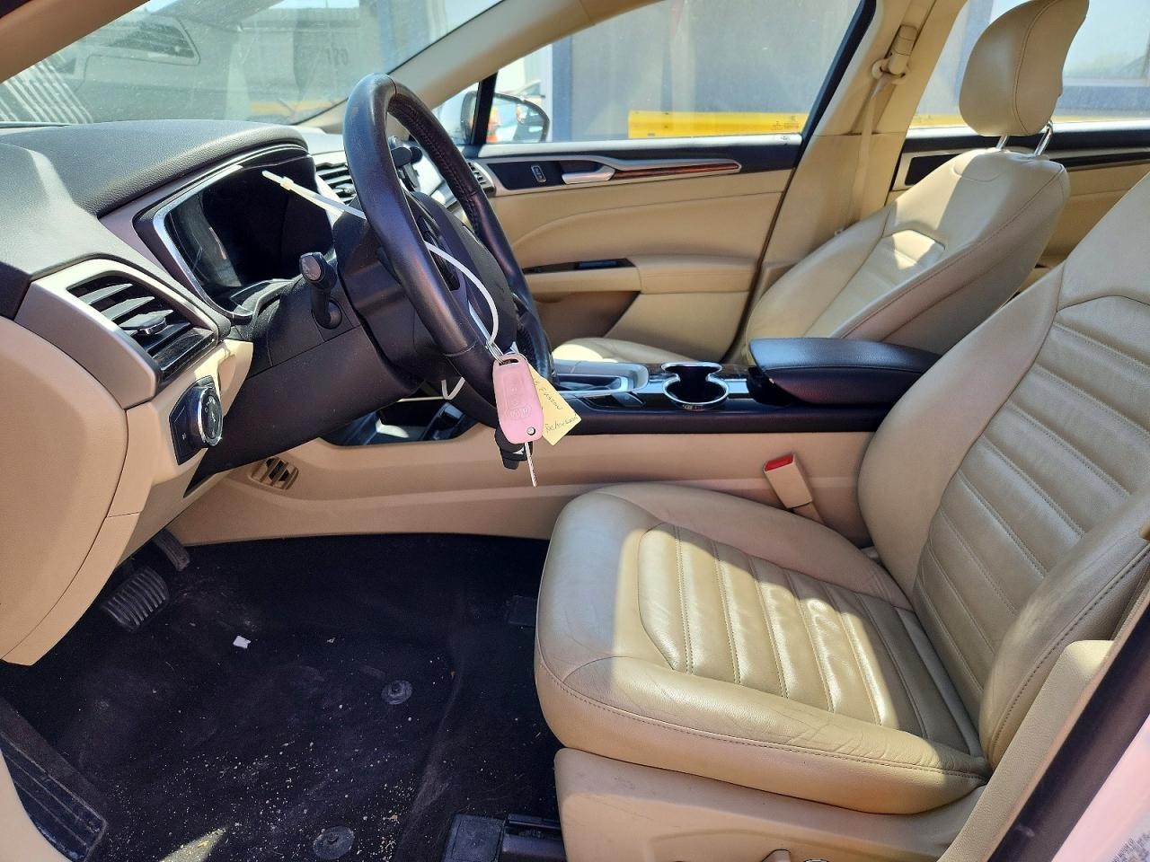 Used Rear Right Door Assembly Rear Side fits: 2015 Ford Fusion Rear Right Grade
