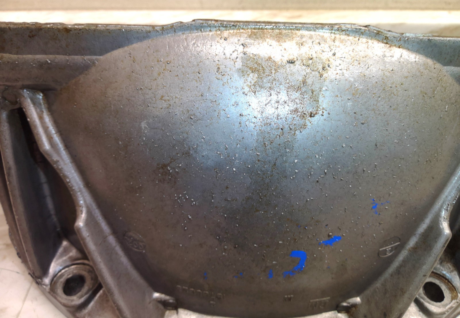 15765623 1999 to 2006 Silverado 2500 4L80E Transmission Dust Cover Shroud OEM