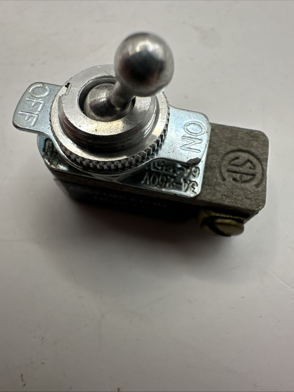 Unity-7053 Toggle Switch fits S-6 and H-1 Decklights Leviton 3a 6a NOS