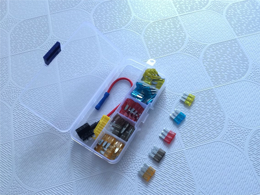 Car Fuse Holder Puller Blade Fuses For Auto SUV 3-Pin 5A 7.5A 10A 15A 20A 50Pcs