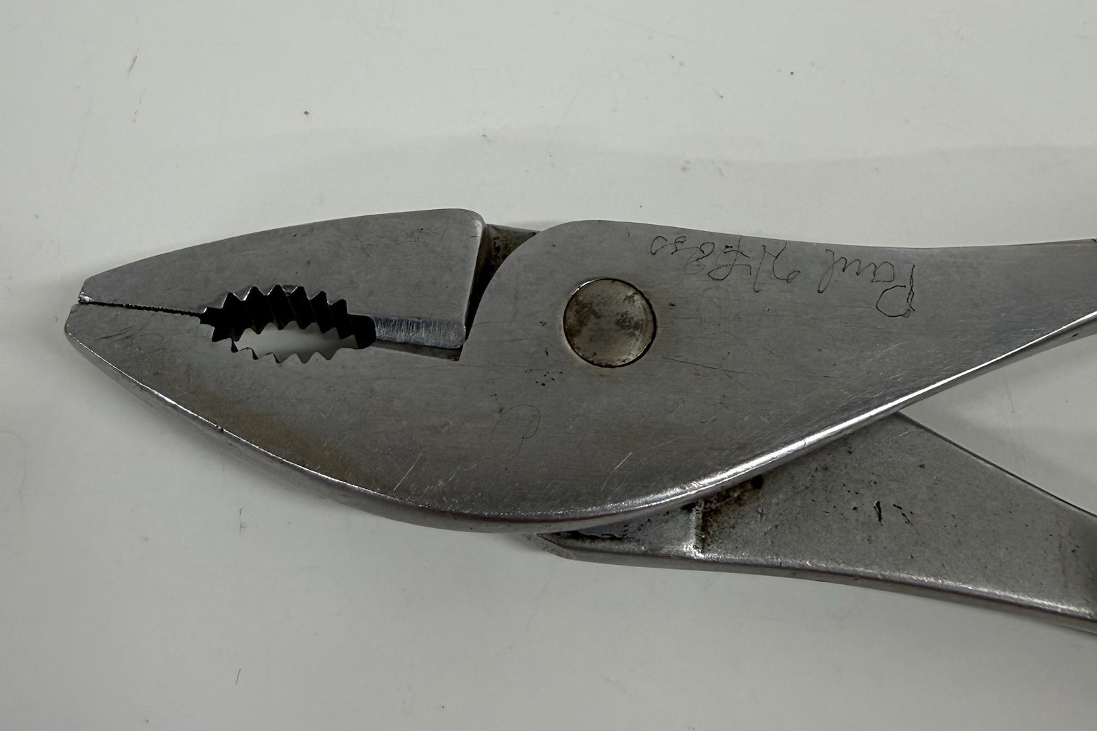 Snap On Tools USA Vacuum Grip 7-1/2″ Pliers No 137 Nice