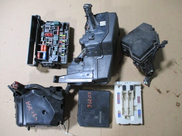 2014 Acura TSX Engine Compartment Fuse Box OEM 134K Miles – LKQ446995768