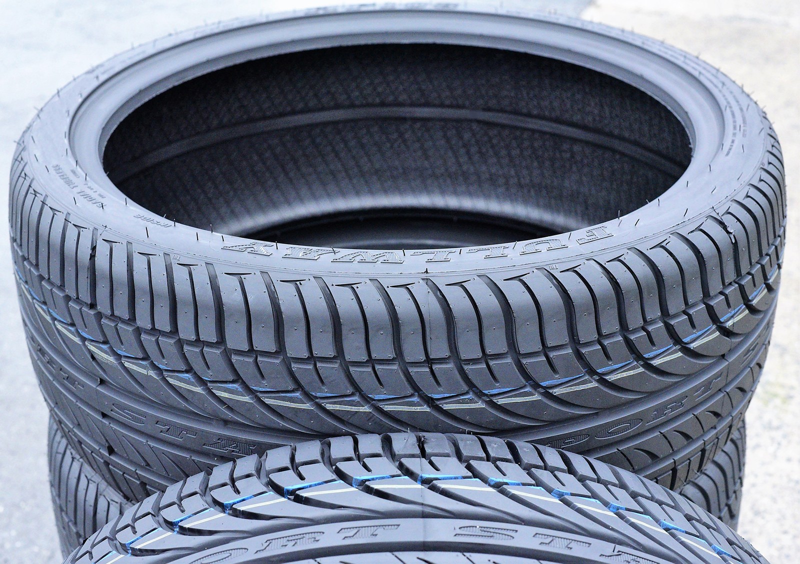 2 Tires Fullway HP108 225/40ZR18 225/40R18 92W XL A/S All Season Performance