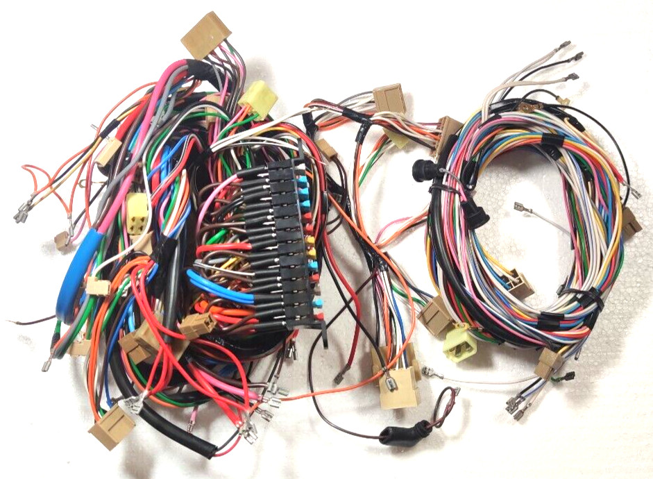 2.850KG NEW FUSE La Instalacion Electrica Completa Para El LADA 2106 WireHarness