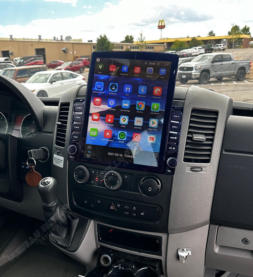 2+64G For 2007-2009 Dodge Sprinter 9.7″ Android 14 Carplay Car Stereo Radio GPS