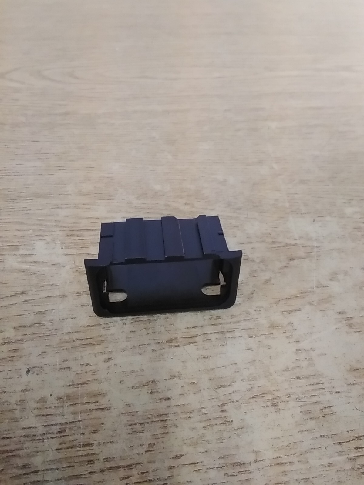 Eaton 17-21160 Rocker Switch End Bezel, Panel 0.867″L X 2.28″H Plastic Black