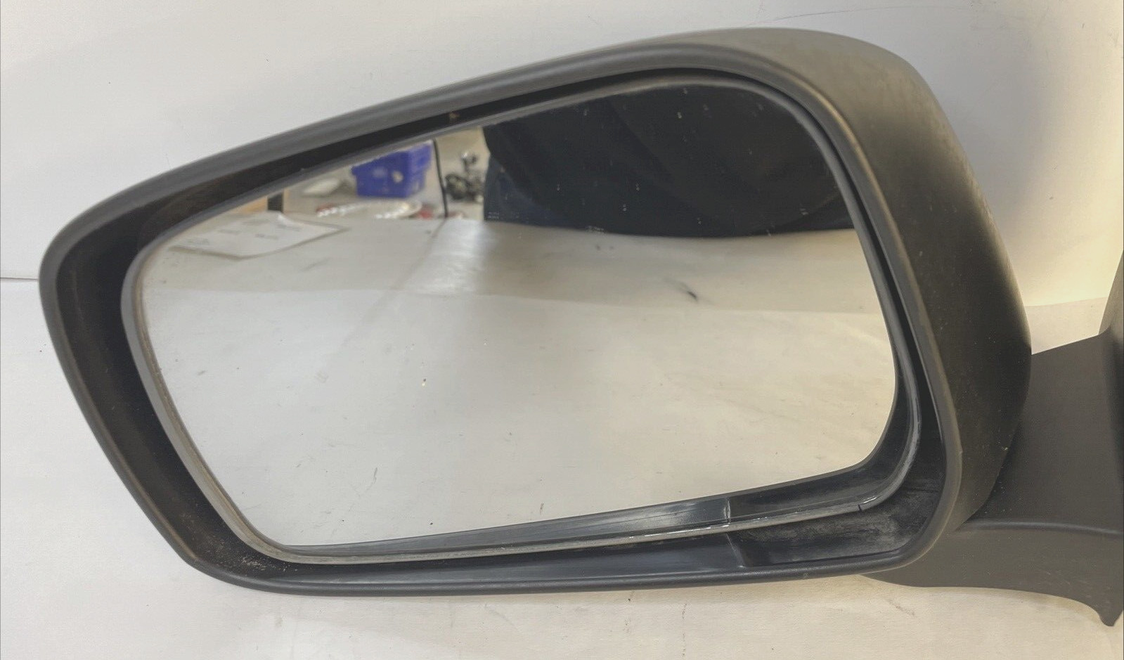 2005-21 Nissan Frontier LH Driver Side Mirror Power non-Heated OEM 128-52872L