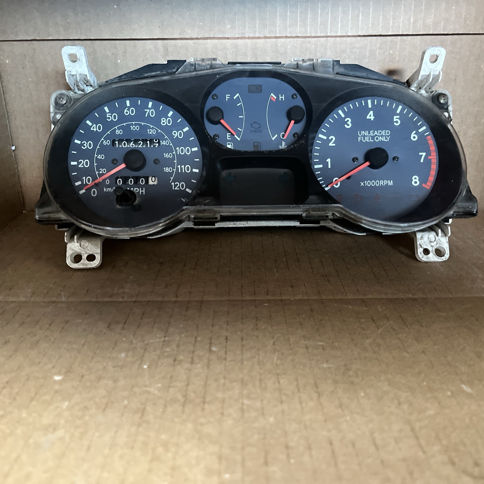 1997 Toyota RAV4 Speedometer Instrument Cluster 106K Miles 83800-42040