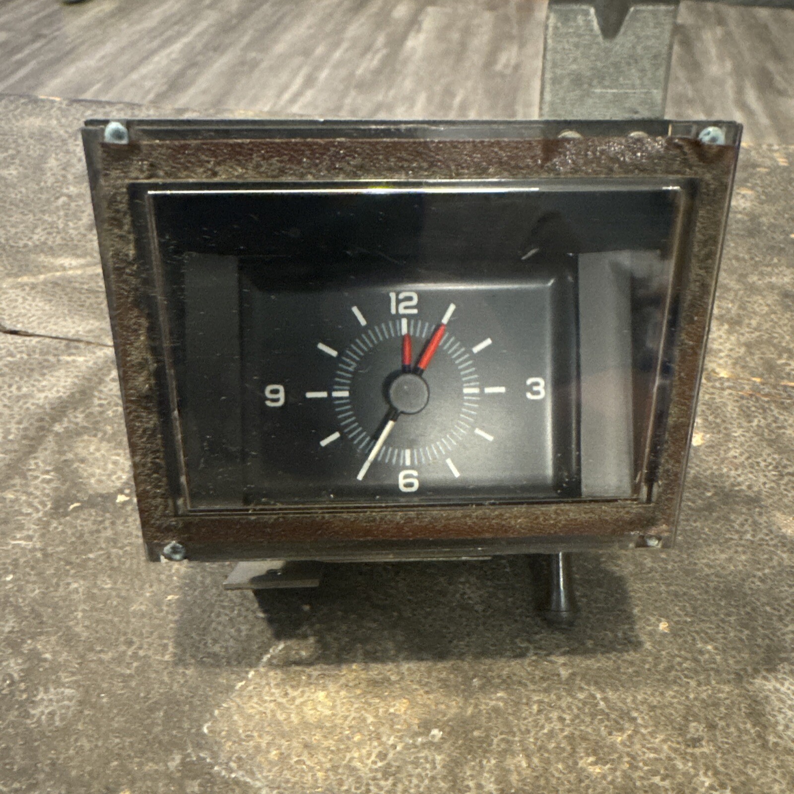 CHEVY CHEVROLET GM CAR CLOCK 997443