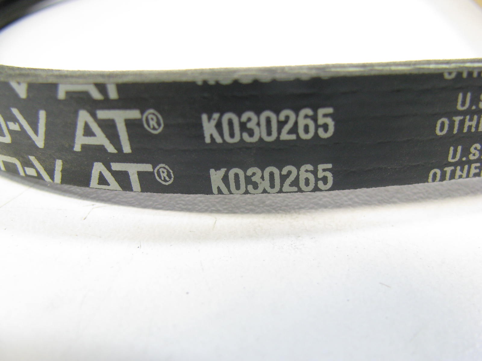 Gates K030265 Serpentine Belt – 0.42″ X 26.55″ – 3 Ribs