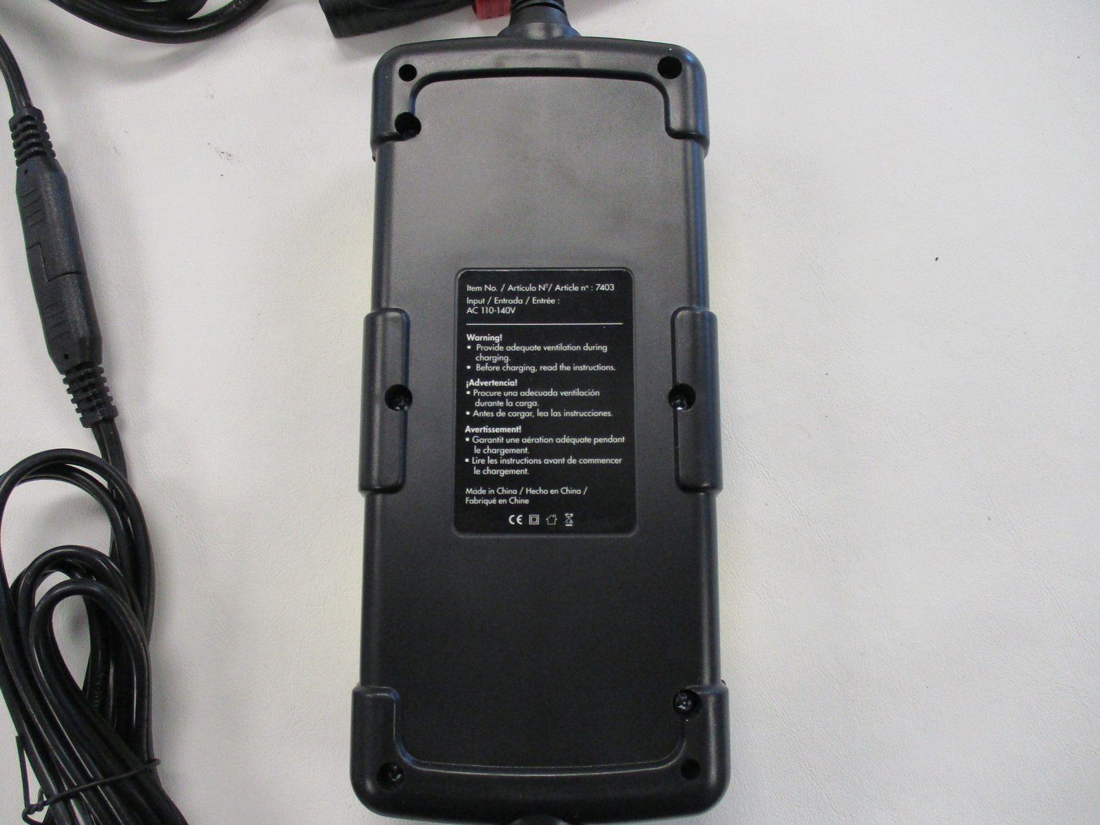 WAGAN TECH 4.0A INTELLIGENT BATTERY CHARGER / JUMP STARTER EL7403