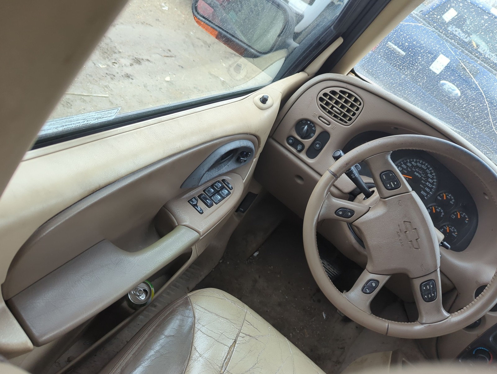 2004 Chevrolet Trailblazer Front Left Driver Interior Door Panel Trim P861L