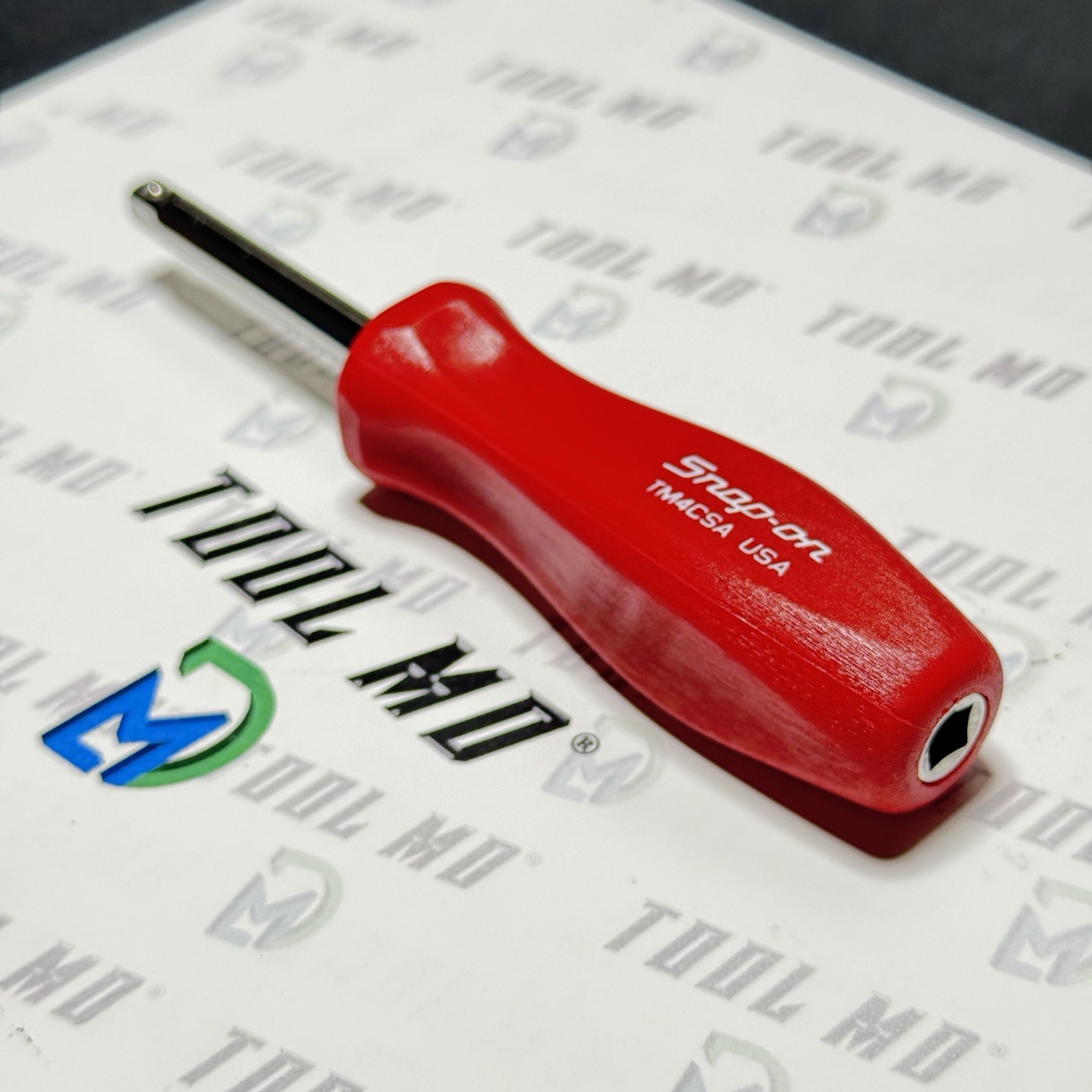 Snap-on Tools USA NEW RED Hard Handle 1/4″ Standard Shank Driver TM4CSA