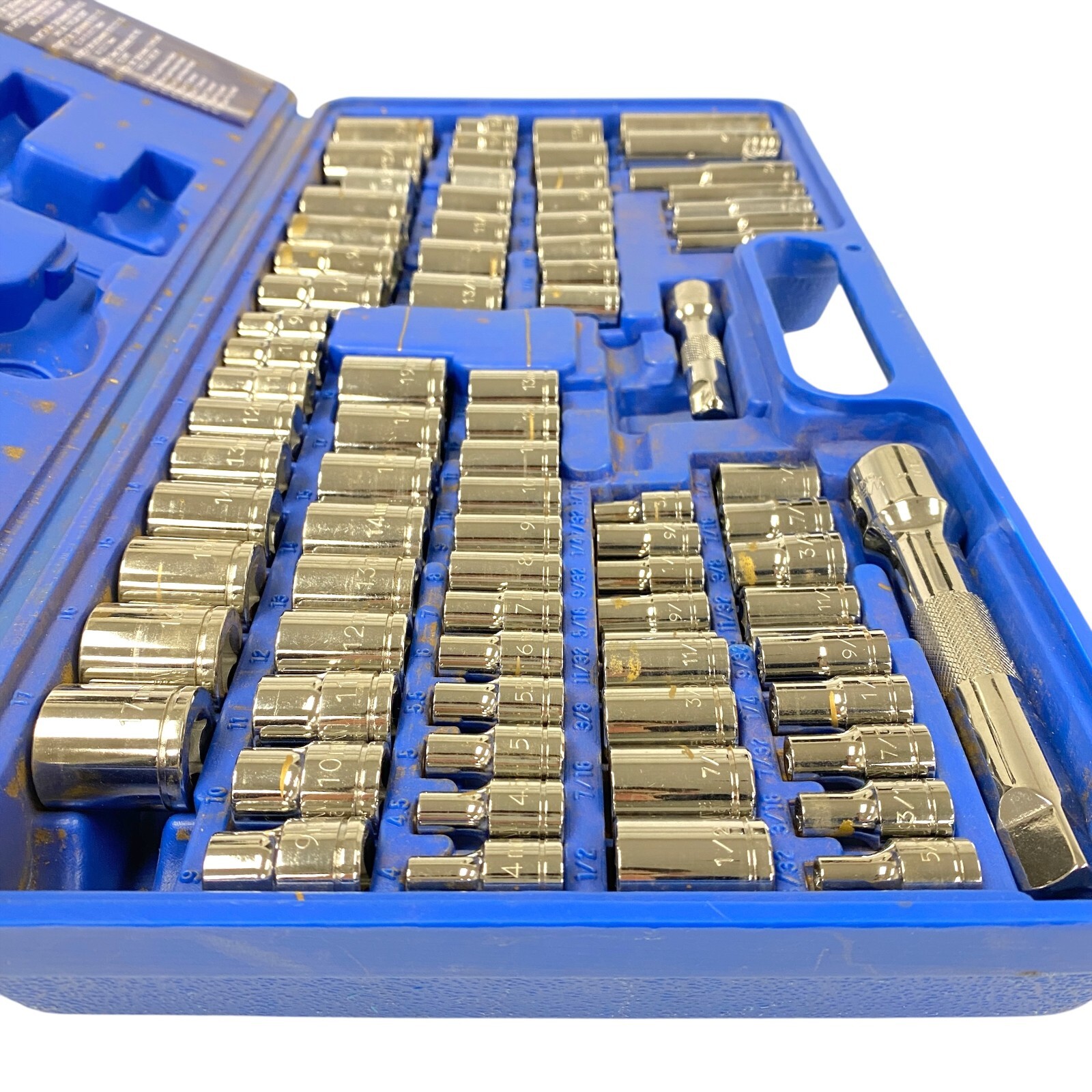 Westward 4PM18A Metric/SAE Mixed Socket Set 6-12 Point with Case, 82 Pcs
