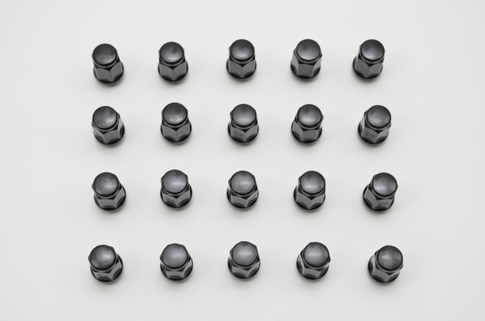 1320 Steel Ball seat lug nuts 12×1.5 Black color 35mm length 20pcs