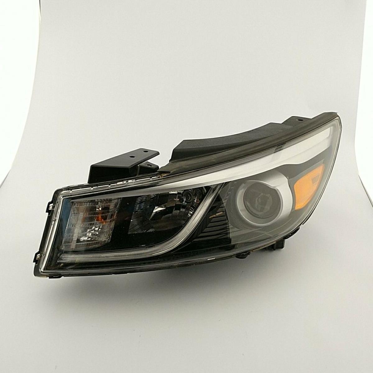 OEM Headlight For Sedona OE Assy Left Lens Crackle Spot In Lens
