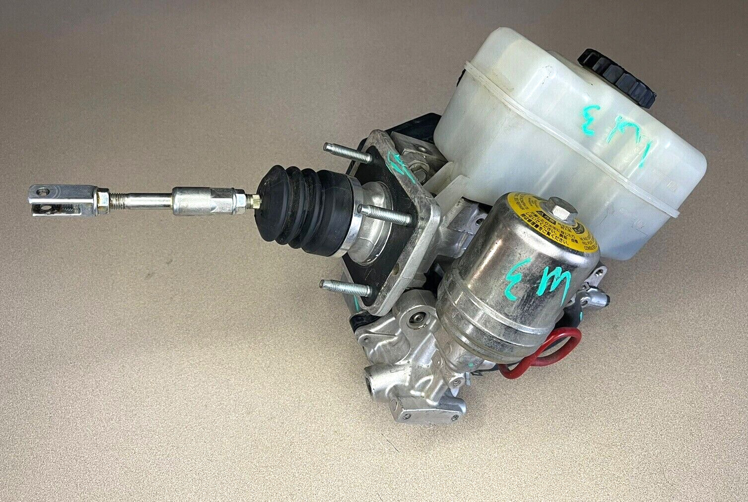 2005-2009 Toyota 4Runner Abs Anti-Lock Brake Pump Master Cylinder 89541-35050
