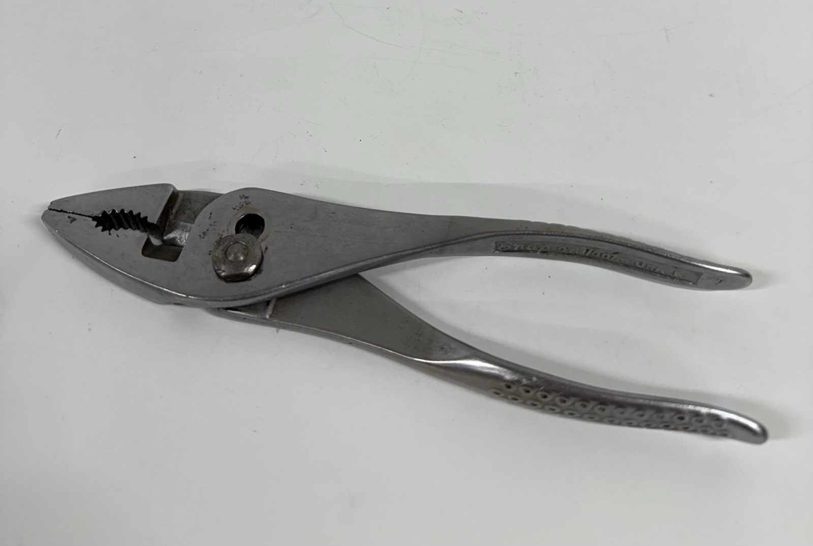 Snap On Tools USA Vacuum Grip 7-1/2″ Pliers No 137 Nice