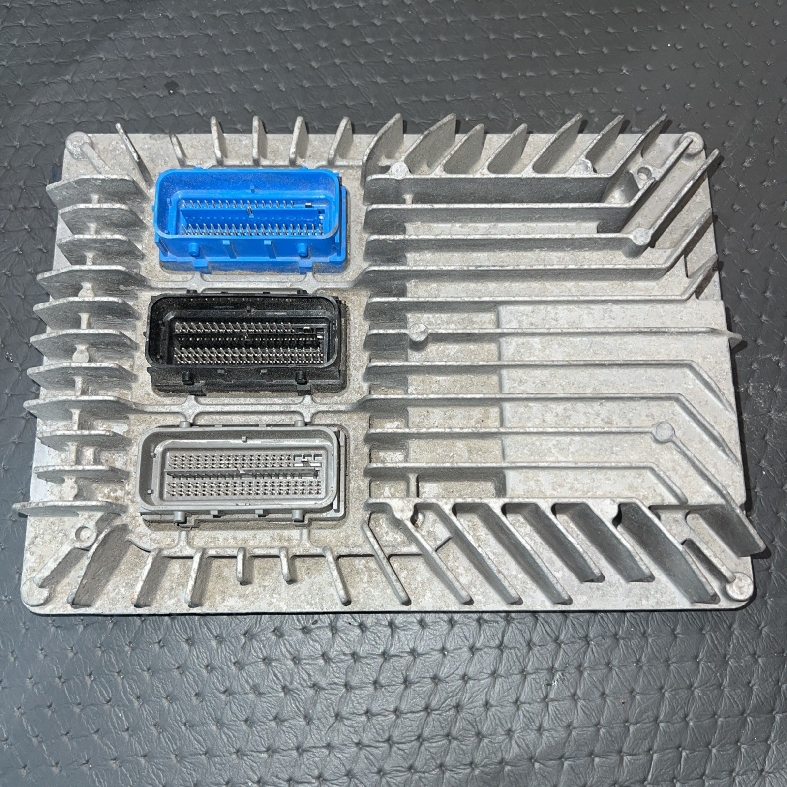 OEM 2013 – 2016 Chevrolet Equinox Engine Computer ECU ECM 12657781 ABTF