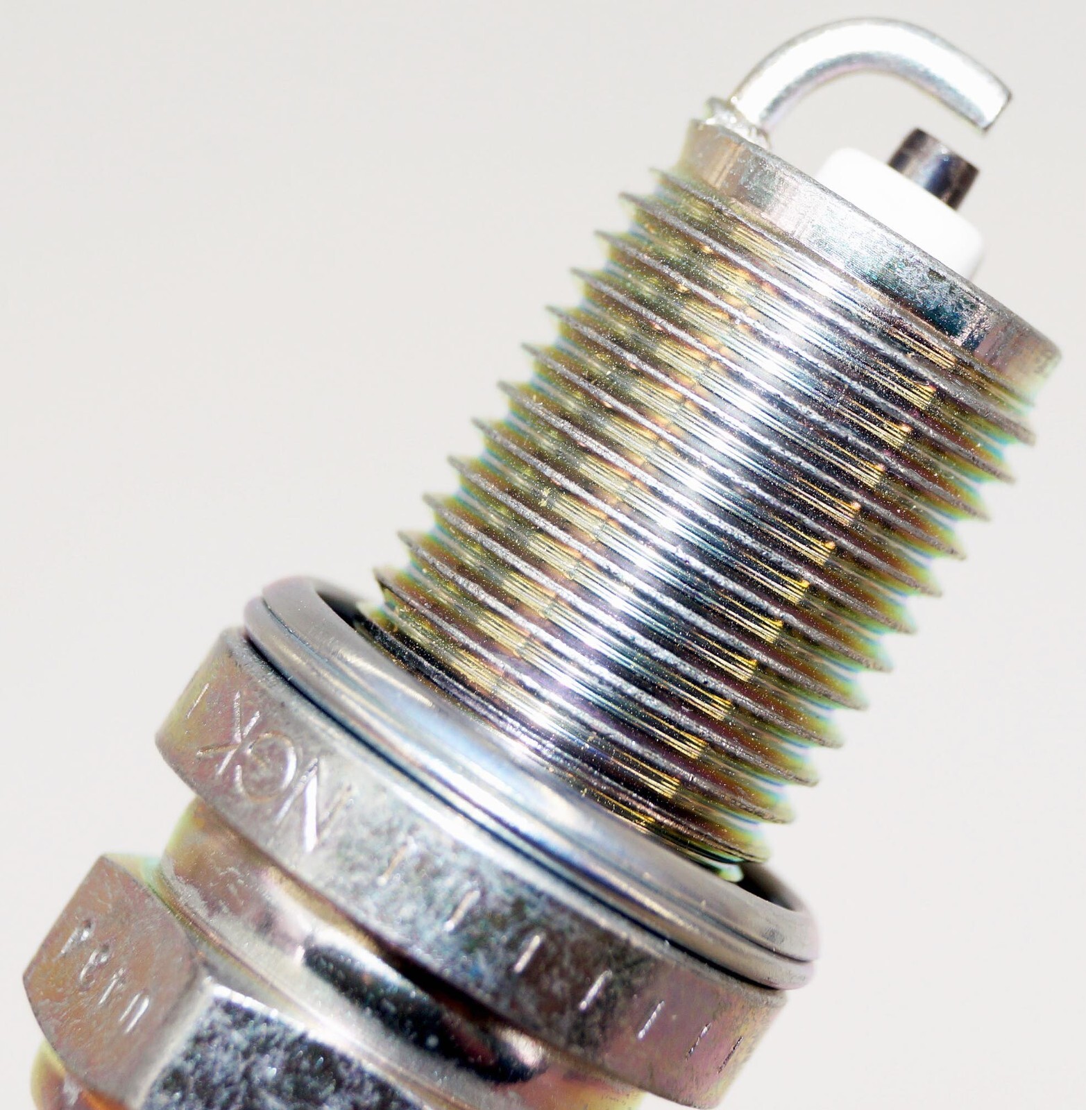 Set of 8 Genuine NGK 4644 Solid Tip Spark Plug V-Power BKR7E