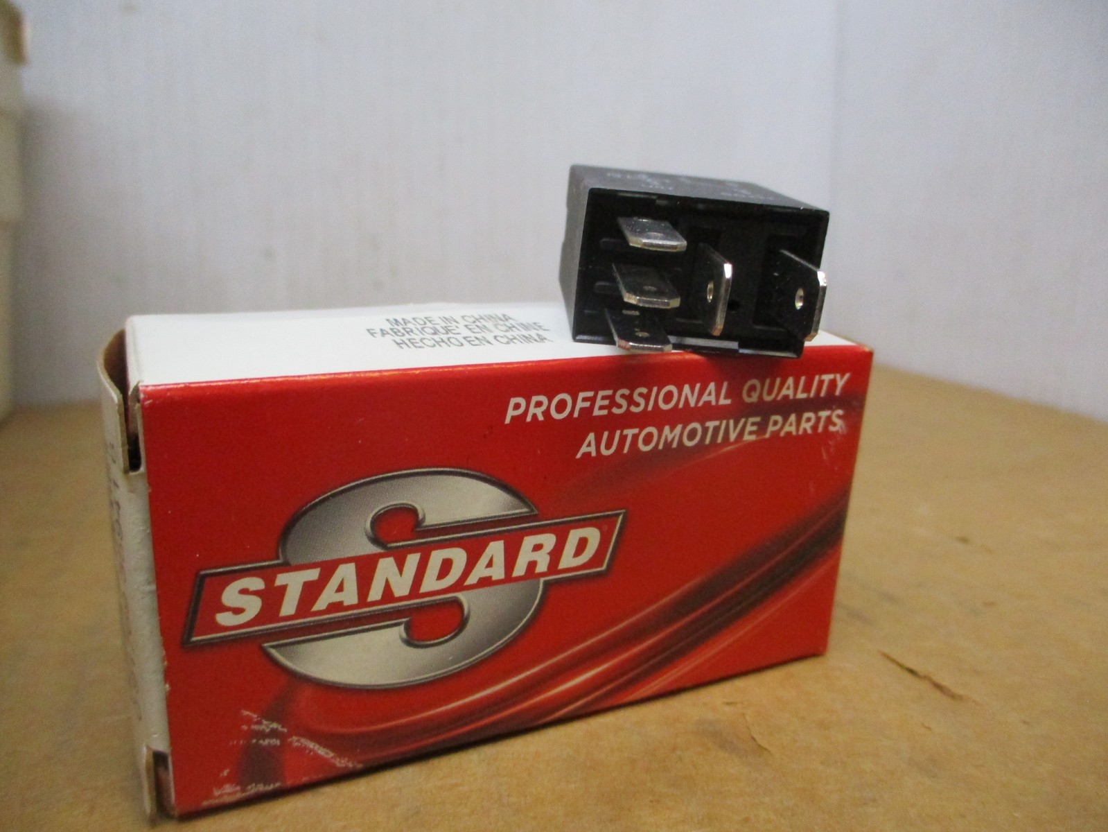 Fuel Pump Relay Standard RY612