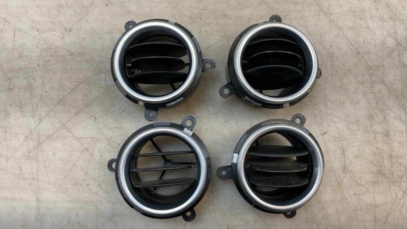Jeep Wrangler JL OEM Silver Inner and Outer Heater AC Vents 2018-2025 178650