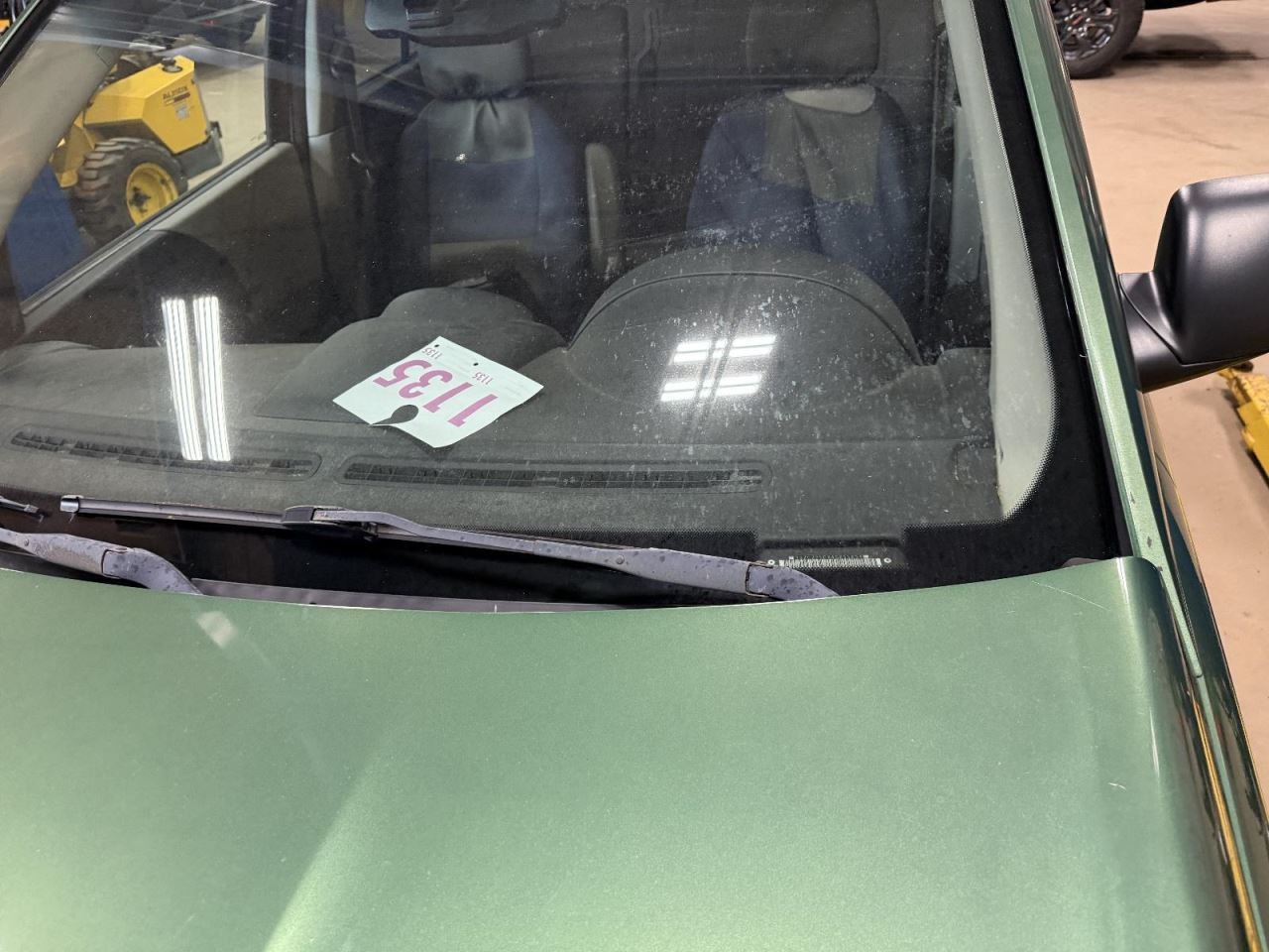 Speedometer Cluster US Fits 04-05 VUE 361174