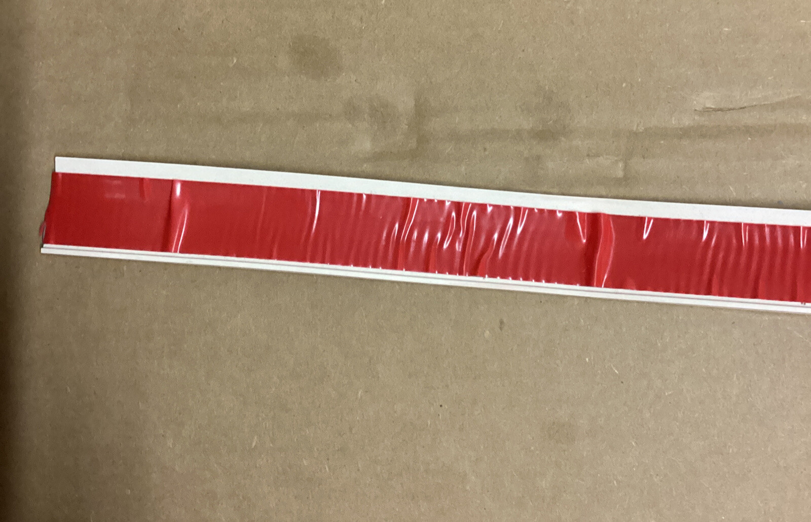 GRADY WHITE *OEM* 1-3/8″ FLEXIBLE PLASTIC TRIM Factory Per Cut #10-473 *10 FOOT*