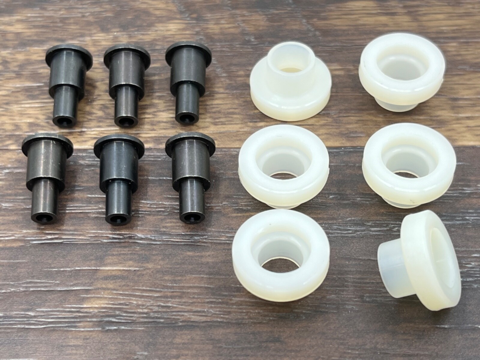 67 68 69 Chevy Camaro door window regulator rollers (6) & rivets (6) – 11/16 OD