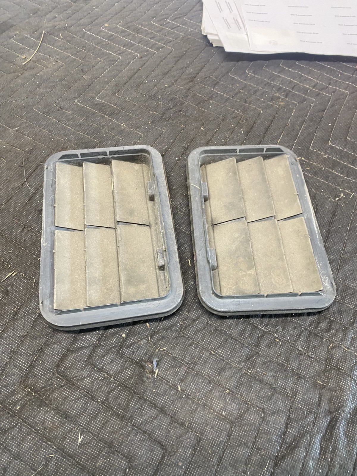 2014 FORD TAURUS LIMITED CAB VENTS OEM