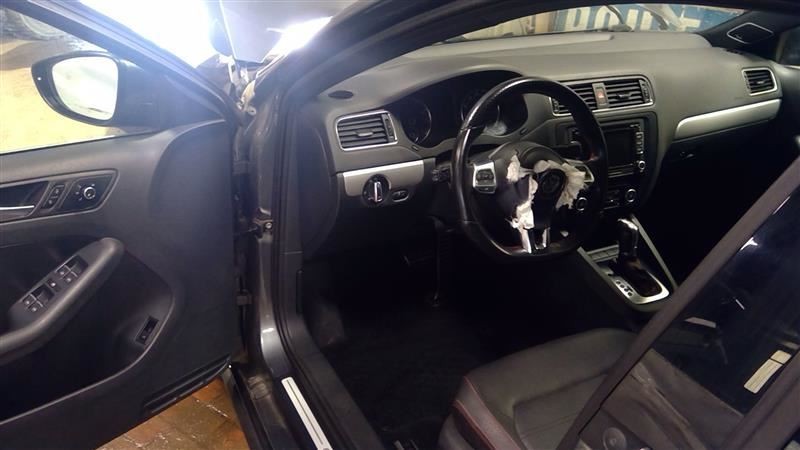 2012 12 Volkswagen Jetta GLI Set 3 Rear Headrests Black Leather Red Stitch 83738