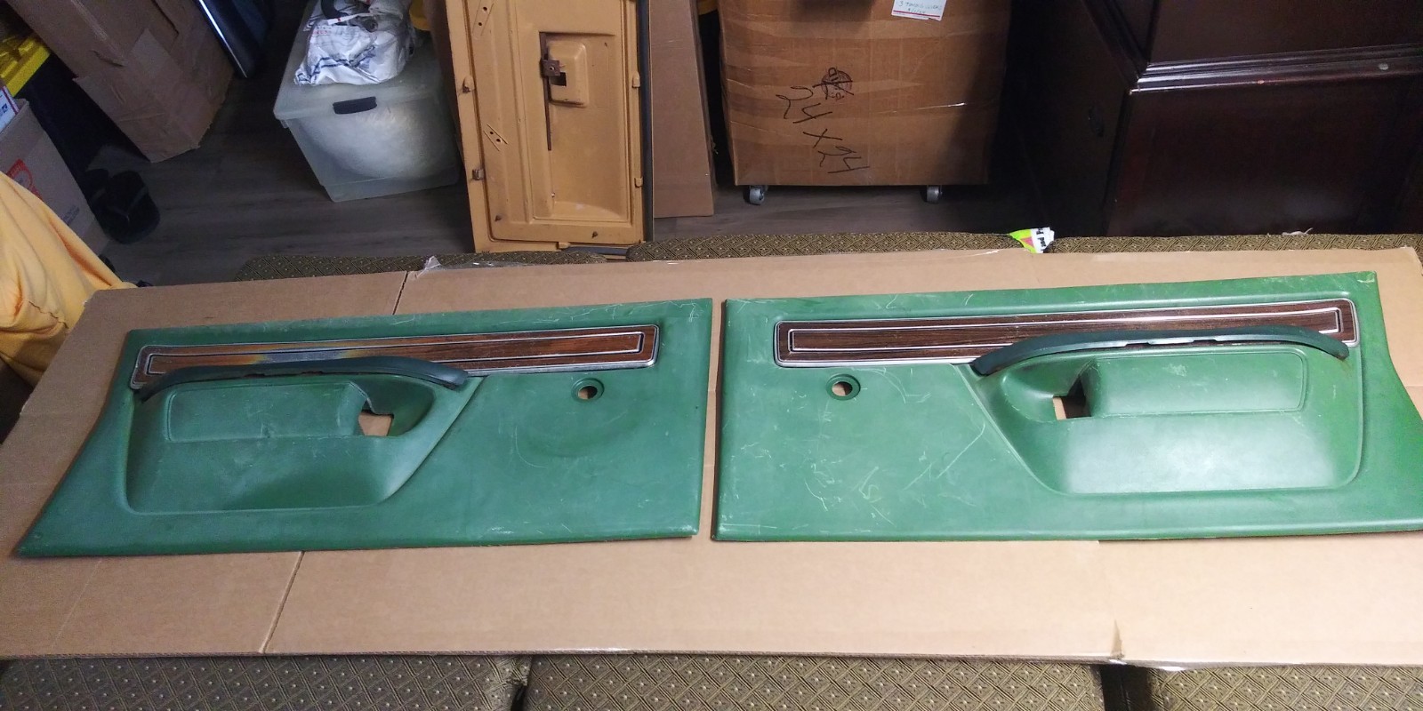 1975-1980 DODGE D100 D150 DOOR PANELS GREEN DRIVER PASSENGER WOODGRAIN