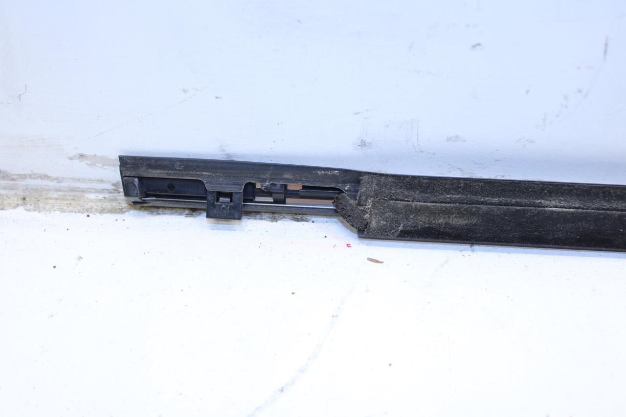 14-23 Infiniti Q50 Luxe RWD Front LH Door Belt Inner Outer Molding Weatherstrip