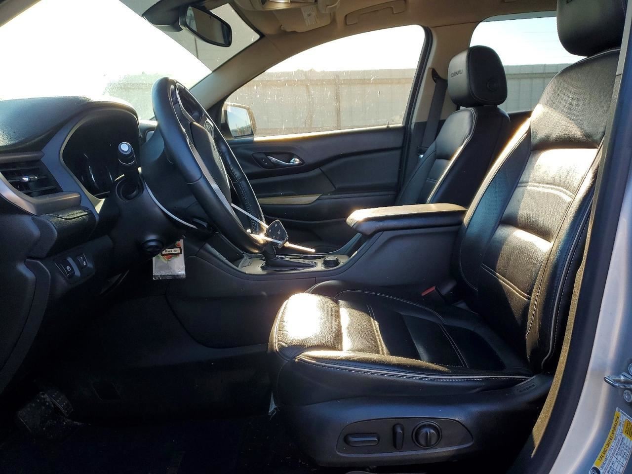 Driver Left Air Bag Driver Knee Fits 17-25 XT5 2642180