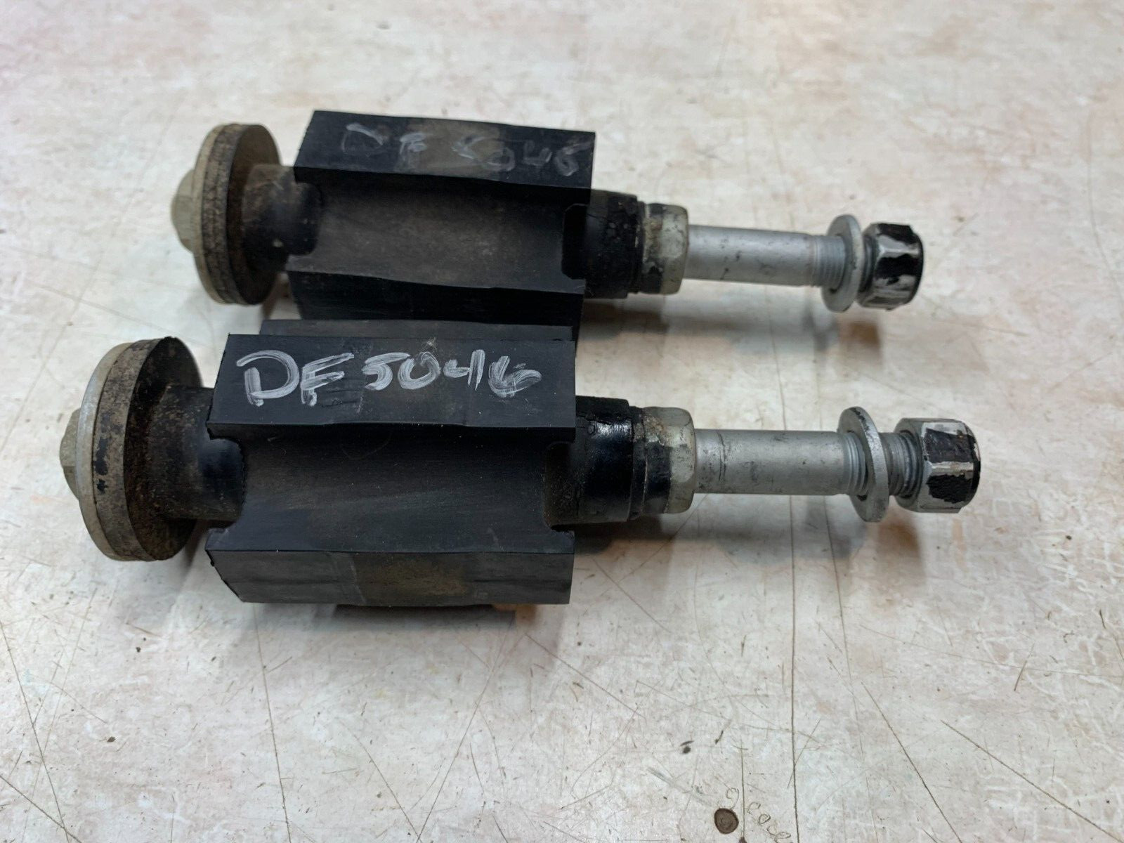 *90 Day Warranty* Suzuki Lower Mounts and Covers 54221-87J01-0EP 54160-87J11