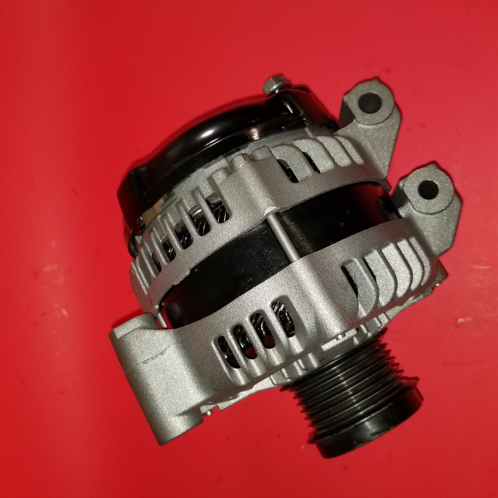 2012 Dodge Van Grand Caravan V6 3.6Liter 160AMP Alternator New Clutch Pulley