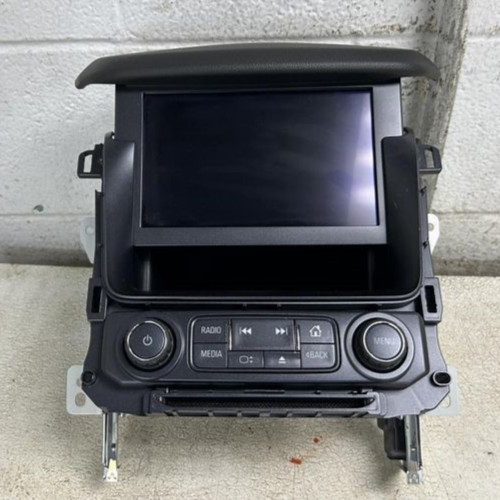 2017-2020 Chevy Tahoe GMC Yukon Radio Control Panel and Display Screen