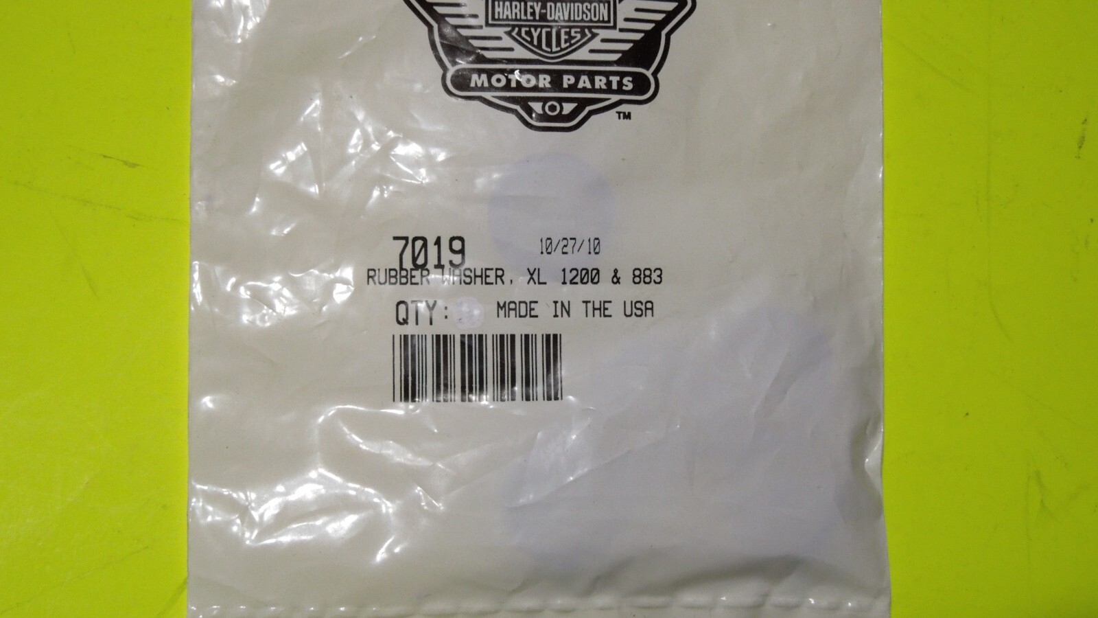 1 NOS OEM Harley Davidson Shift Lever Rubber Washer P/N 7019