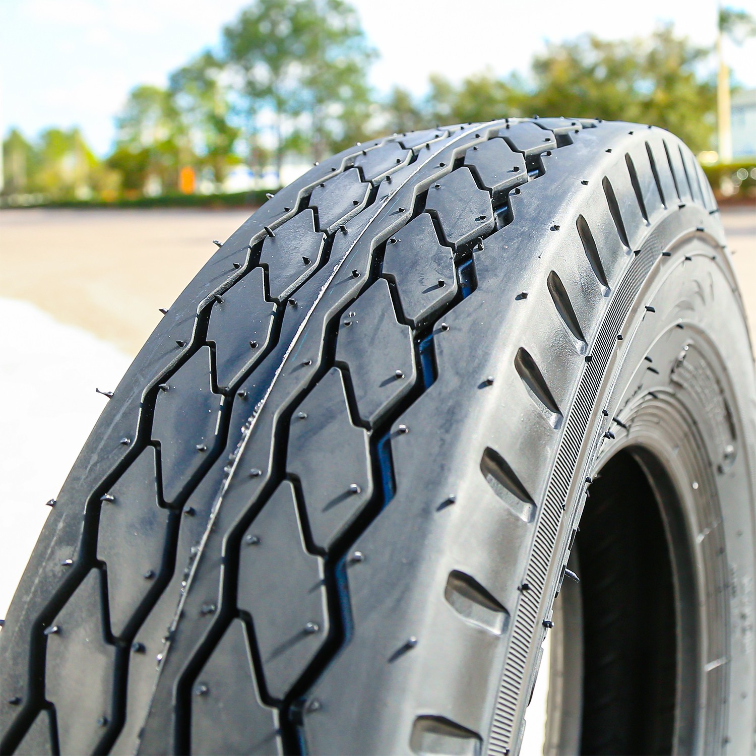 Tire ST 7-15 (205/90D15) Forerunner QH505 Trailer Load E 10 Ply