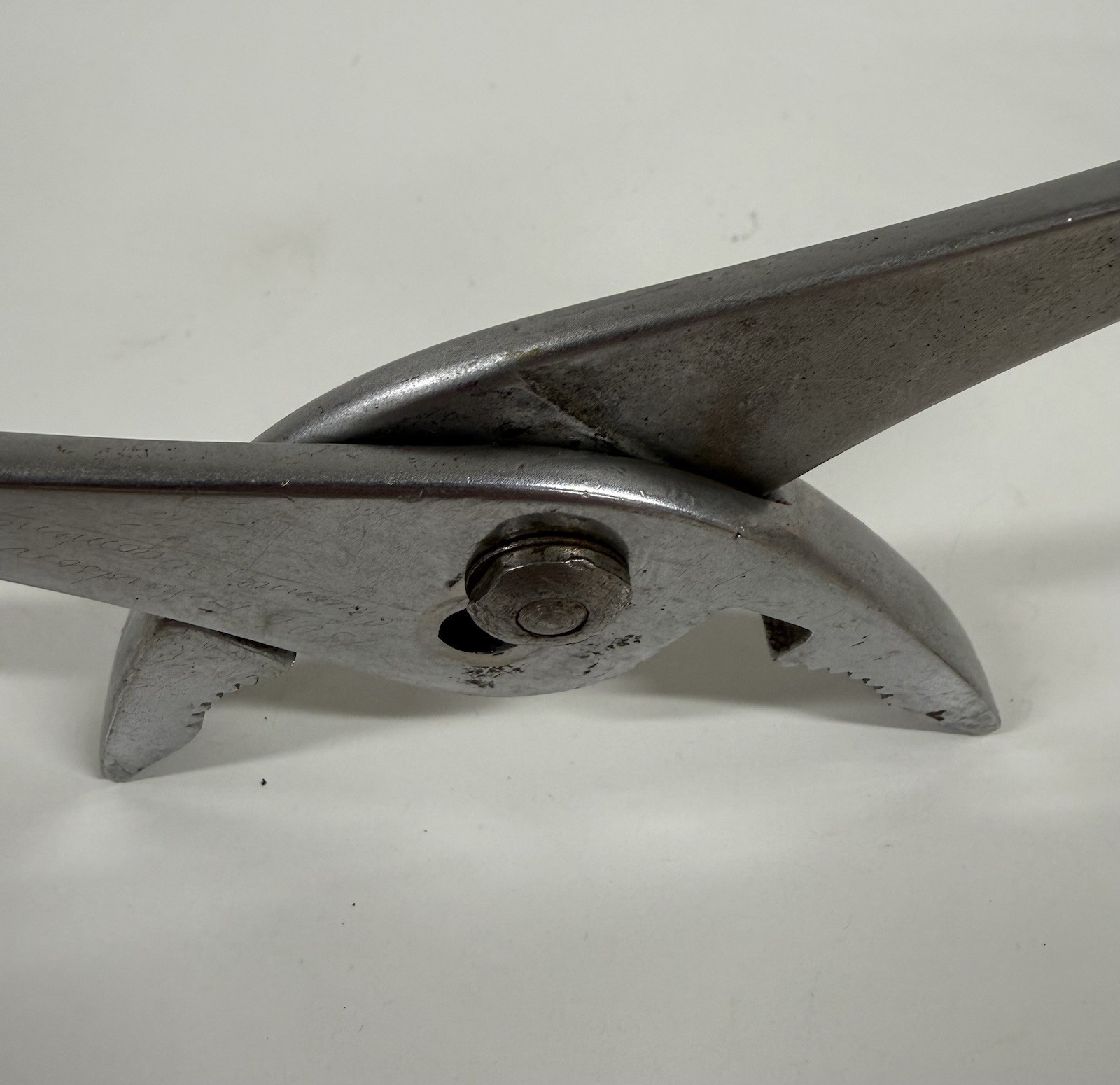 Snap On Tools USA Vacuum Grip 7-1/2″ Pliers No 137 Nice