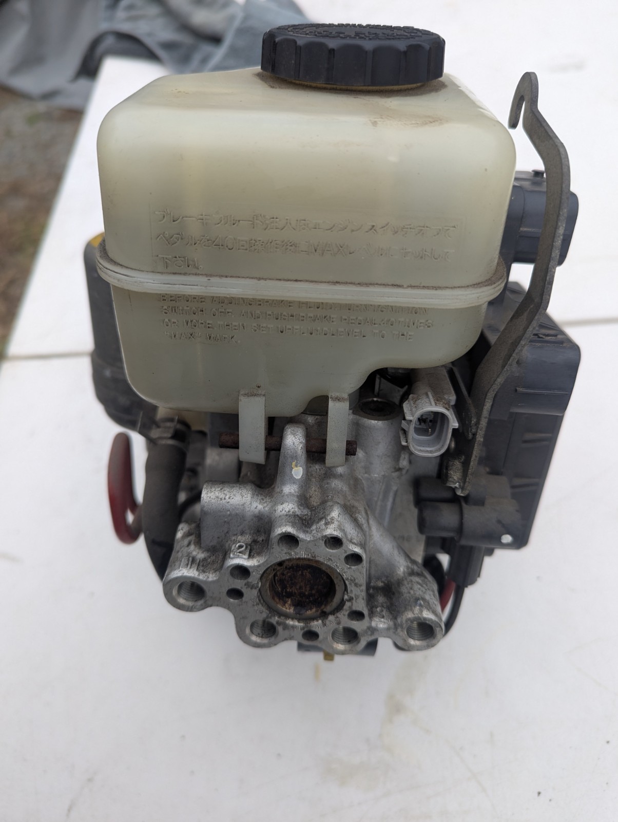 2005-2009 Toyota 4Runner ABS Anti-Lock Brake Actuator and Pump Module Assembly