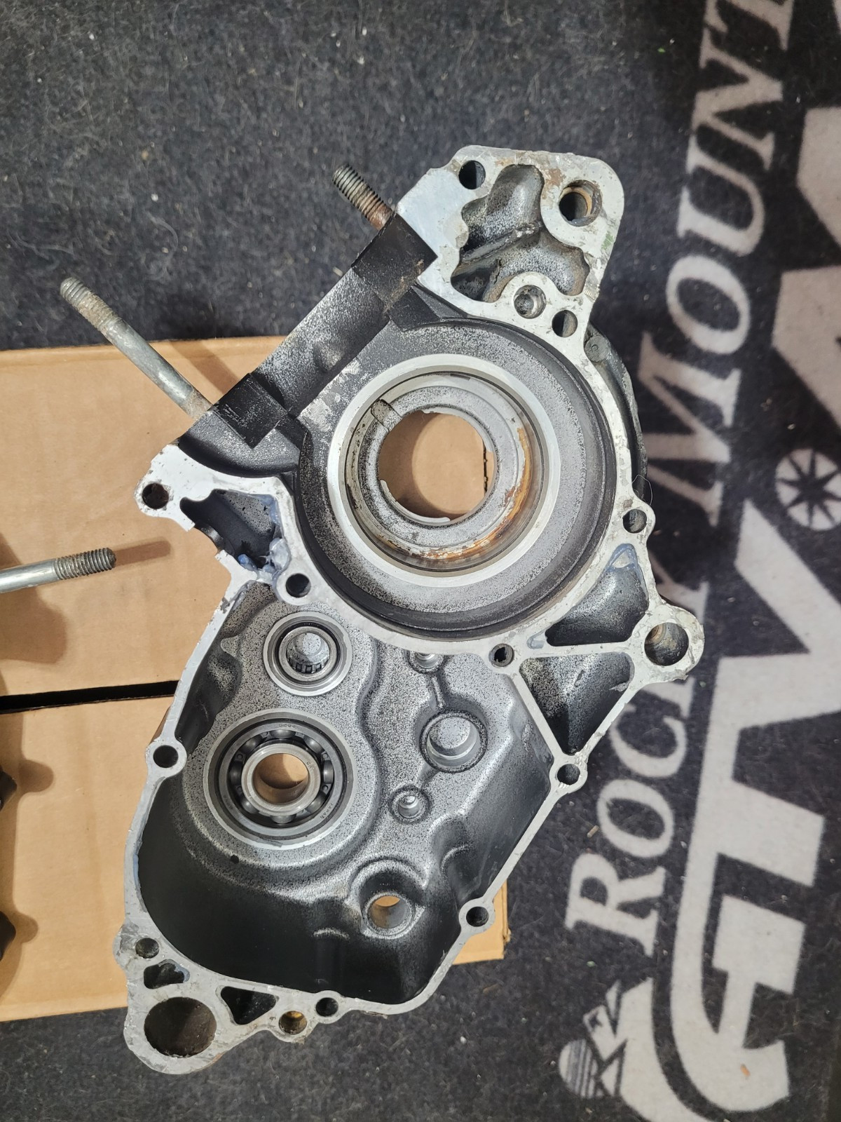1985 1986 1987 Kawasaki KX125 KX 125 Right left Crankcase Crank Case 14001-5184