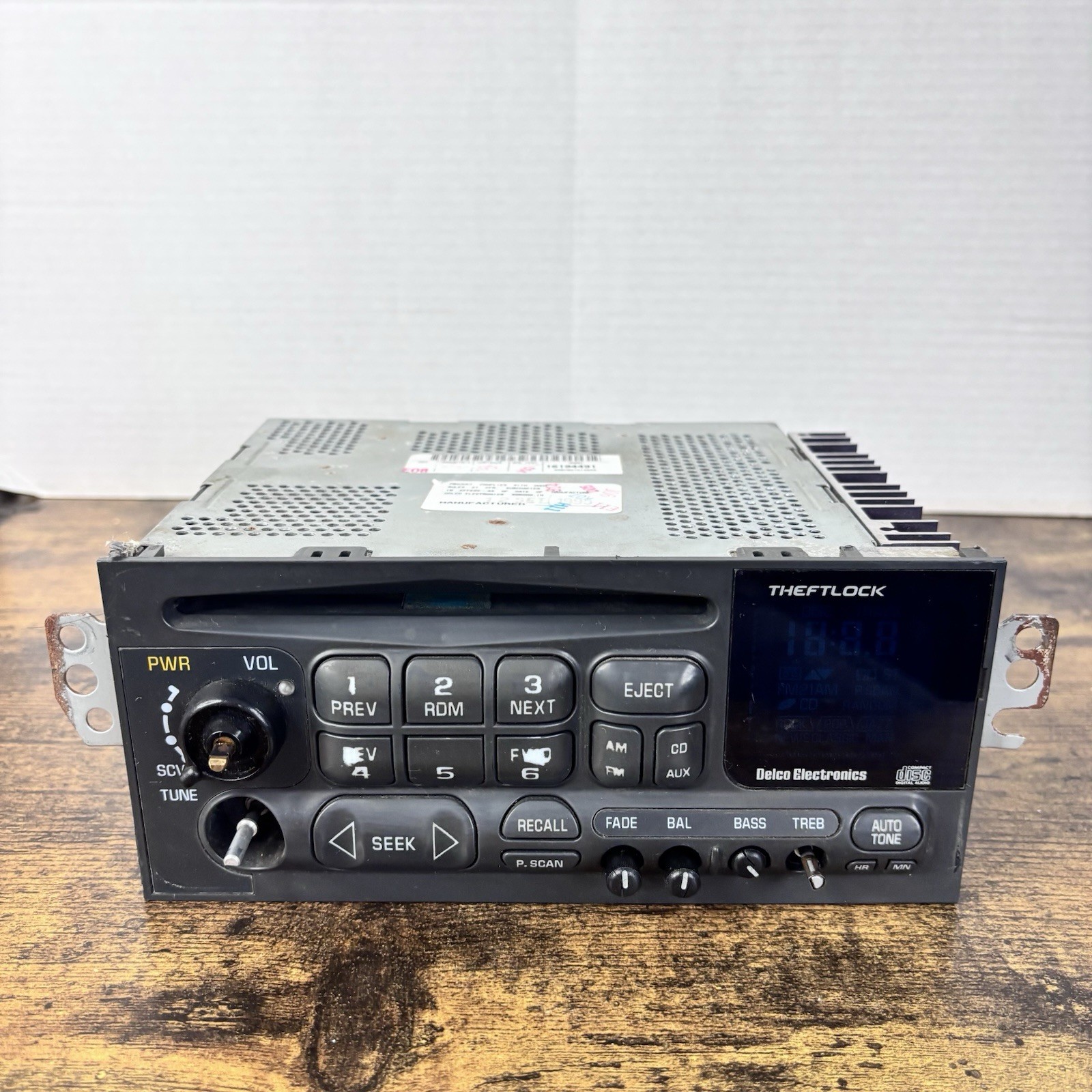 DELCO GM CHEVY AM/FM/CD RADIO “Model 16194491 98-01 Chevy S10, Camaro, Blazer