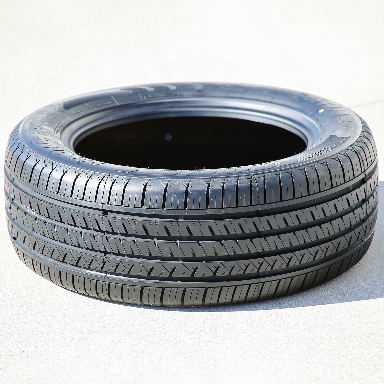 4 Tires Atlas Paraller 4×4 HP 255/65R17 110H AS A/S Performance